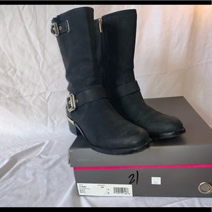 Vince Camuto black Majico VC-Windy boot